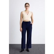 Fashion Friends Regular Fit Yüksel Bel Geniş Paça Pantolon Bayan Pantolon 25K0393K1