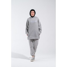 1596_PLISTRE Nakışlı Oversize Tesettür Sweatshirt Uzun ve Büyük Kalıp