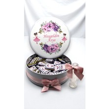 Abla Kardeş Temalı Isme Özel Kız Bebek Çikolatası