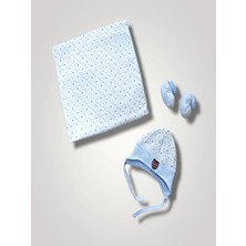 Venüs Shopping Yenidoğan Baskılı Double Face Şapka ve Patikli 3lü Bebek Battaniye Takımı Mavi