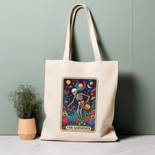 Ninastore Tarot Kartı Tote Çantası, Bahçıvan, Iskelet, Anneler Günü Hediyesi %100 Pamuklu Tote Çanta. Çevre Dostu, Estetik Alışveriş Çantası, Ömür Boyu Kullanabileceğiniz Çanta.