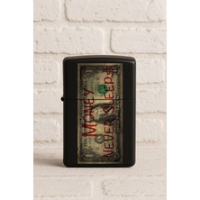 Nurdic Uv Baskılı Desenli Metal Benzinli Siyah Çakmak Cep Çakmağı - Never Sleep