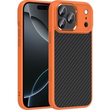 iPhone 17 Pro Max Kılıf M-Safe Şarj Özellikli Karbon Fiber Görünümlü Truva Silikon Kapak