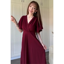 Dilay Gökoğlu Butik Kruvaze Yaka Kolları Volanlı Midi Bordo Elbise