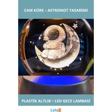 Letsii Ay Üstünde Astronot Tasarımlı Işıklı Cam Küre
