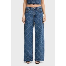 Calvin Klein Tamamı Logolu Pamuklu Loose Fit Geniş Paça Jeans LV047D709GYY2 Bayan Kot Pantolon LV047D709G Yy2