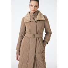 Zühre Yakası Kürk ve Kemer Detaylı Şişme Mont 12764 Bej 42