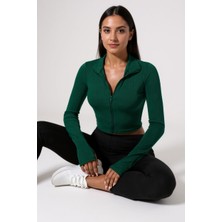 Kadın Yeşil Uzun Kol Fermuarlı Parmak Geçme Detaylı Dik Yaka Crop Top Bluz