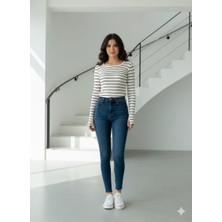 Infivento Bisiklet Yaka Parmak Geçmeli Bluz