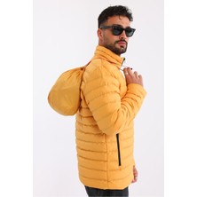 Erkek Rüzgar Geçirmez Taşınabilir Çantalı Sıcak Tutan Elyaf Dolgulu Hafif Şişme Sarı Mont