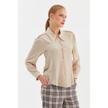 Nish&Chic Asimetrik Oturtmalı Krep Gömlek