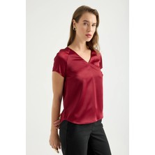 Masha Kate V Yaka Saten Bluz