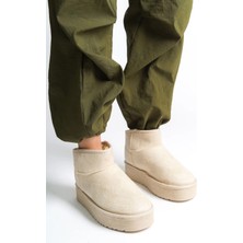 Joy Ayakkabı Amelıa Bağcıksız Düz ve Kalın Taban Içi Kürklü Kısa Süet Kadın Bot  Skt - Krem