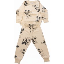 Kr Kids Butik Kr Kıds Unisex Çocuk 2’li Takım – Mickey Desenli Bej Sweatshirt ve Eşofman Altı (1-6 Yaş)