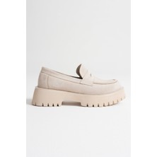 Trendella     Noir Kadın Günlük Bej Süet Loafer Ayakkabı
