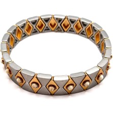 Nish&Chic Inci Detaylı Mat Metal Esnek Bileklik