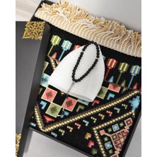 Bilenler Erkekler Için Seccade Takke Tesbih Hediyelik Seti –kilim Desenli Kadife Astarlı Seccade, 33’lü Erkek Tesbihi, Takke ve Özel Kutu