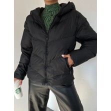 Sabit Kapşonlu Fermuarlı Kışlık Mont -Siyah