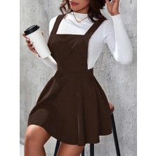 Kadın Askılı Sırttan Çapraz Detaylı Kısa Kiloş Kadife Mini Elbise