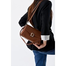 Crazy Kadın Deri Görünümlü Çift Askılı Şık Omuz ve Postacı Çantası