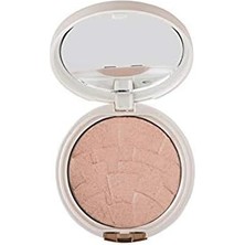 Mena Rise Gabrini Highlighter 2