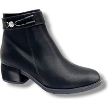 Erbay 551-26 Parlak Hologram Deri Tokalı Fermuarlı Kadın Bot