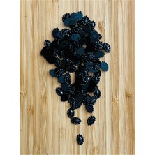 öztürk Oya, Havlu, Çeyizlik, Abiye Taş Görünümlü Kayık Plastik Pul. 25GR. Tahmini 265 Ad. Ebat: 8X12MM.