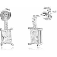 Emiliano Jewellery Geometrik Şekilli Gümüş Küpeler ile Saçınıza Özel Kombini Yapın!