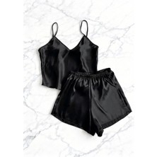 Gece İncisi Askılı Saten Şortlu Takım