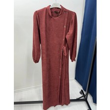 Nevayla Moda Bağlamalı Çıtçıt Ferace Detaylı Şönil Ferace - Kiremit