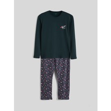 Lc Waikiki Yeni Sezon Standart Kalıp Yılbaşı Temalı Erkek Pijama Takımı