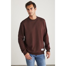 Grimelange TRAVIS Erkek Organik Kumaşlı Yumuşacık Regular Fit Yuvarlak Yakalı Koyu Kahverengi Sweatshirt