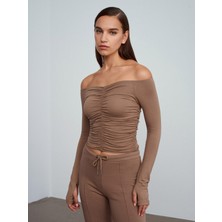 Dilvin 32089 Omuzları Açık Büzgülü Top-Vizon