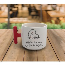 Latte & Espresso El Yapımı Yıkılmadım Ama Ayakta Da Değilim Kırmızı T Kulp Kupa 200 ml