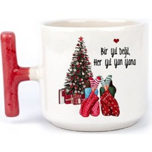 Yeni Yıl Yılbaşı Mutlu Yıllar Arkadaşlık Yeni Yıl Kırmızı T Kulp Motto Kahve