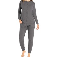 Confeo 840.801 Kadın Patlı Manşetli̇ Önü Düğmeli̇ Pijama Takım