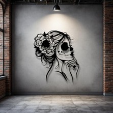 STE Sugar Skull Kadın Figürlü Metal Duvar Dekoru – Çiçekli Kafatası Sanat Tasarımı