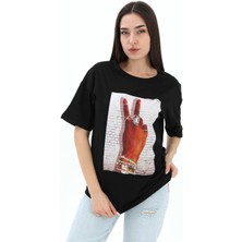 Isawella Bisiklet Yaka El Baskılı Süprem T-Shirt - Siyah