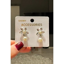 H&E Design Kadın Sallantılı Çiçek Inci Küpe