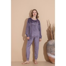 Lukitus Baskılı Kadife Pijama Takımı