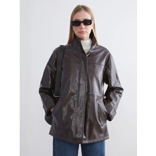 LC Waikiki Lcwaıkıkı Classic Kahverengi Dik Yaka Oversize Kadın Deri Görünümlü Mont