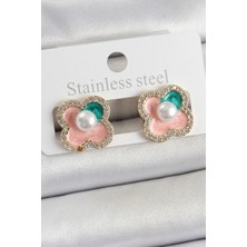 Dktt Pirinç Pembe Mineli İnci Detaylı Zirkon Taşlı Sanatsal Portre Yonca Model Gold Renk Kadın Küpe - TJ-BKP10682