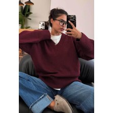 Madmext Koyu Bordo V Yaka Oversize Kadın Triko Kazak MG2149