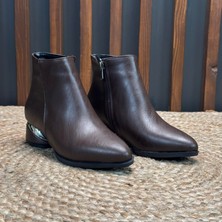 Mey Ayakkabı Yuvarlak Topuk Düz Kahverengi Bot M4538