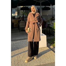 Tesettür Diyarı Düğme Detaylı Astarlı Angora Kaban- Vizon