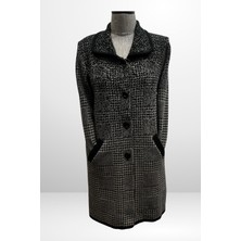 By Saygı Kadın Önü Düğmeli Kazayağı Desenli Cepli Büyük Beden Triko Kaban