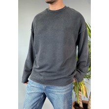Alışveriş Sokağı Oversize Antrasit Bisiklet Yaka Yıkamalı Sweatshirt