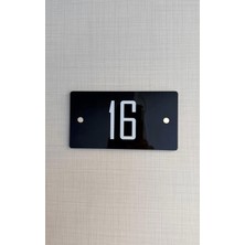 Yönline 2 Adet Siyah Parlak Pleksi Gold Detaylı 13X7 cm Kapı Numarası Kendinden Yapışkanlı