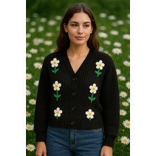 Butik Papatya Desenli Hırka