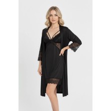 Cherry Queen Kadın Siyah Jakarlı Dantel Detaylı Premium Gecelik & Sabahlık Takımı – Özel Kutulu